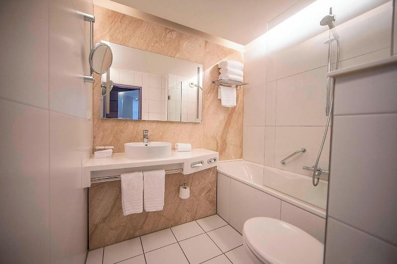 带观景的豪华间, Apollo Hotel Amsterdam, A Tribute Portfolio