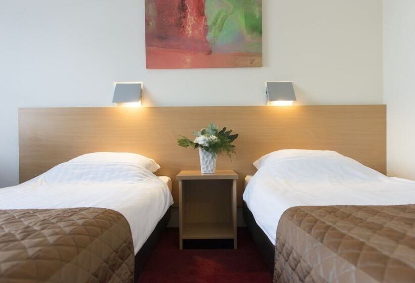 Номер Комфорт, Bastion Hotel Leiden Voorschoten