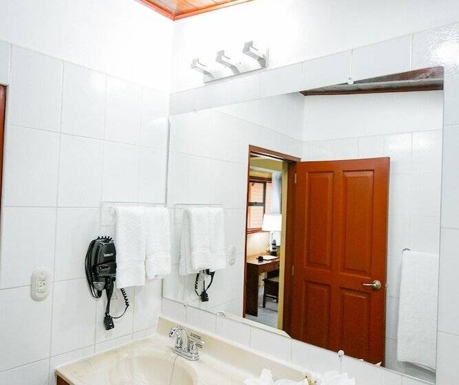 اتاق استاندارد, Best Western Las Mercedes Airport