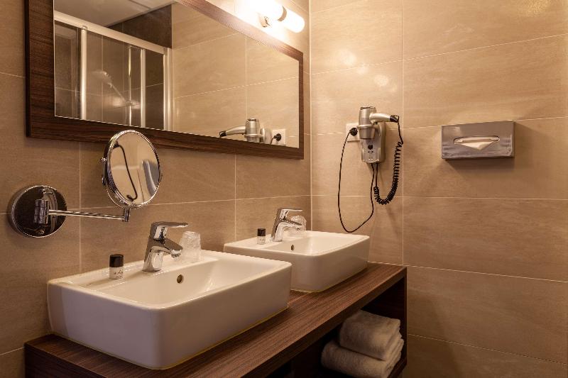 غرفة قياسية, Grand Museum Hotel, Bw Signature Collection