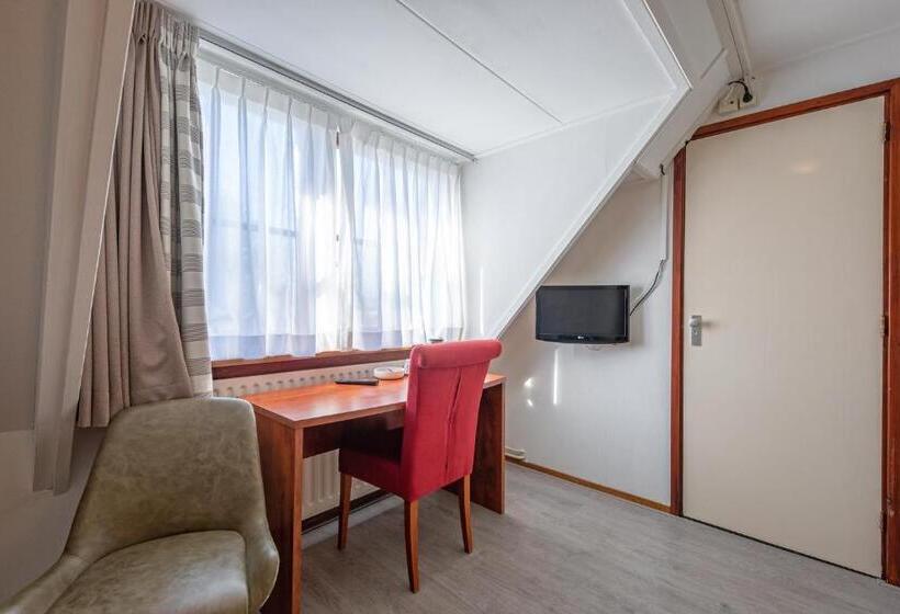 غرفة قياسية فردية, B&b Hotel Rebecca