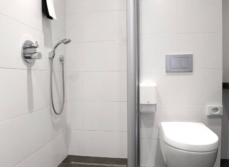 Номер Комфорт, Churchill Hotel Terneuzen