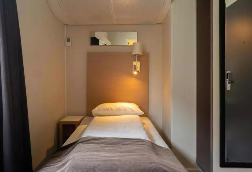 Standard Yhden Hengen Huone, City Living Sentrum