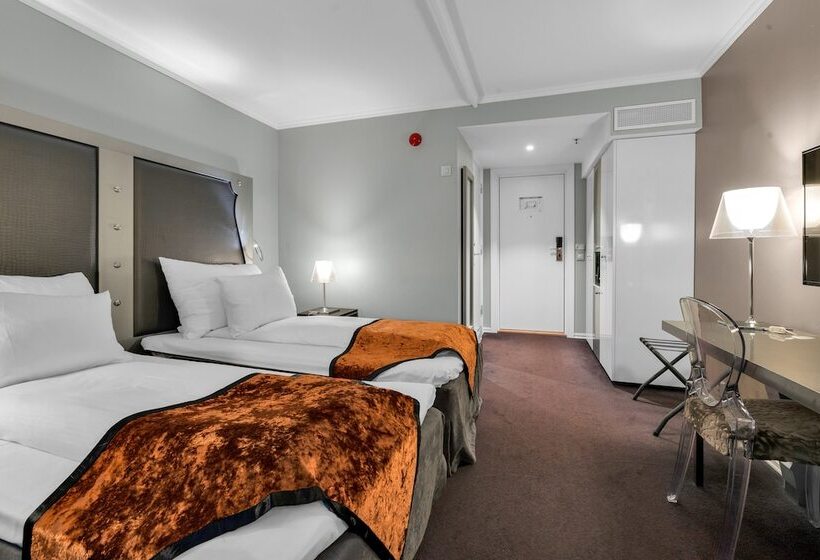 غرفة قياسية, Clarion Hotel Ernst