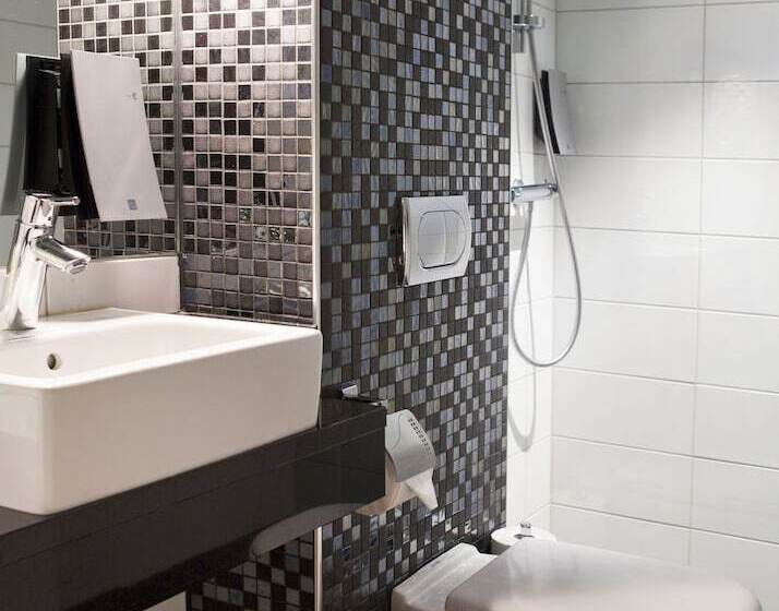 غرفة سوبيريور, Clarion Hotel Ernst