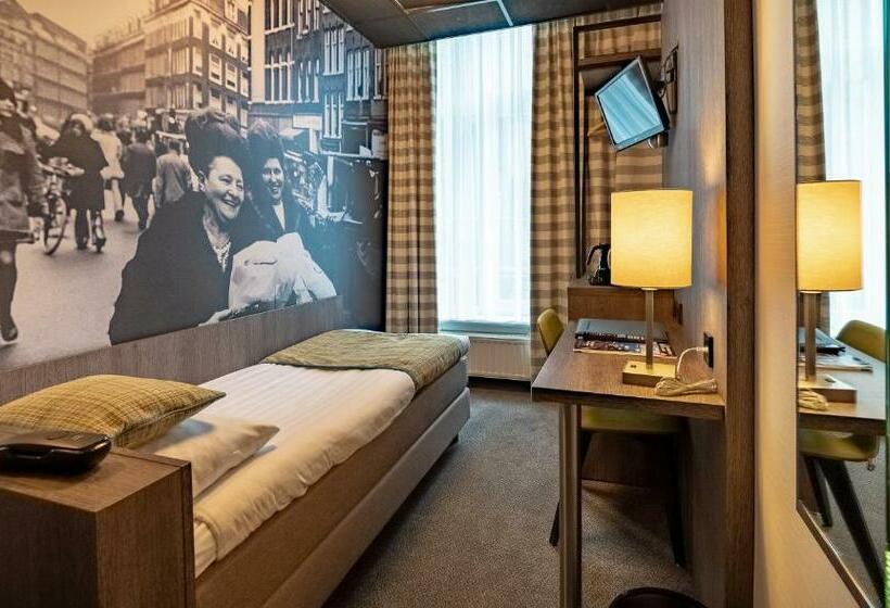 اتاق استاندارد یک نفره, Cornelisz