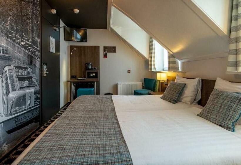 اتاق سوپریور, Cornelisz