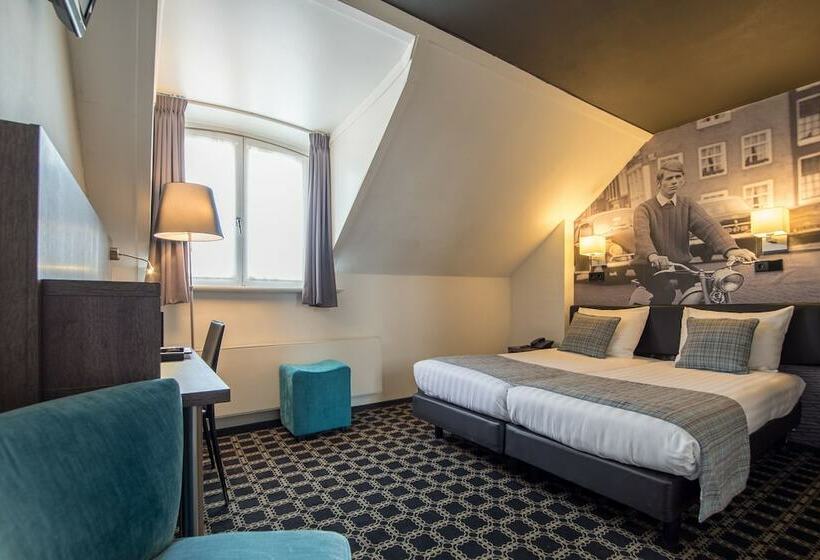 اتاق سوپریور, Cornelisz