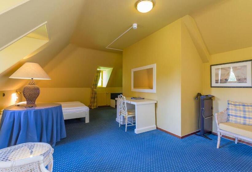 חדר משפחתי, Fletcher Hotel Restaurant Kasteel Erenstein