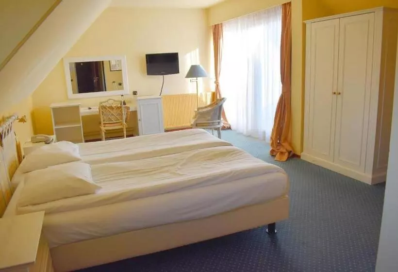 Standard Room with Balcony, Fletcher Hotel Restaurant Kasteel Erenstein