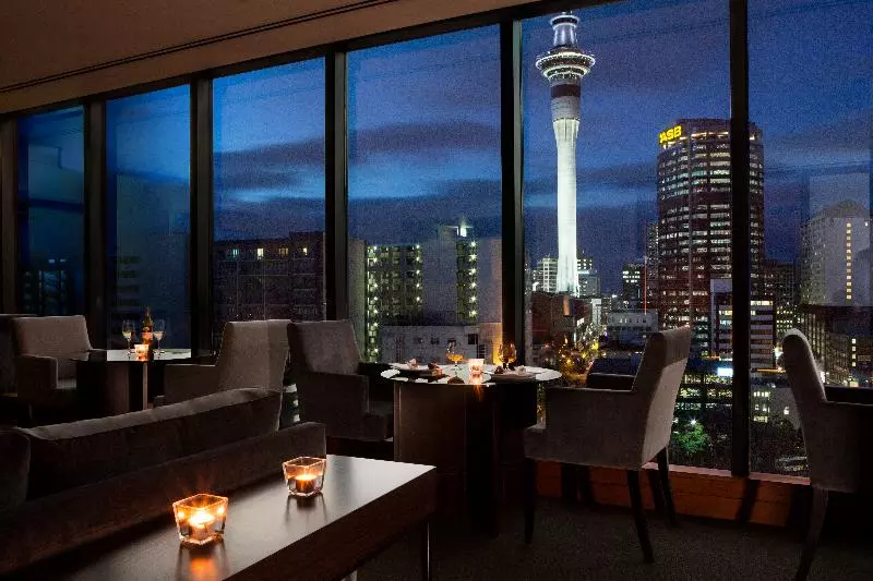 キングサイズベッドのジュニアスイート, Grand Millennium Auckland