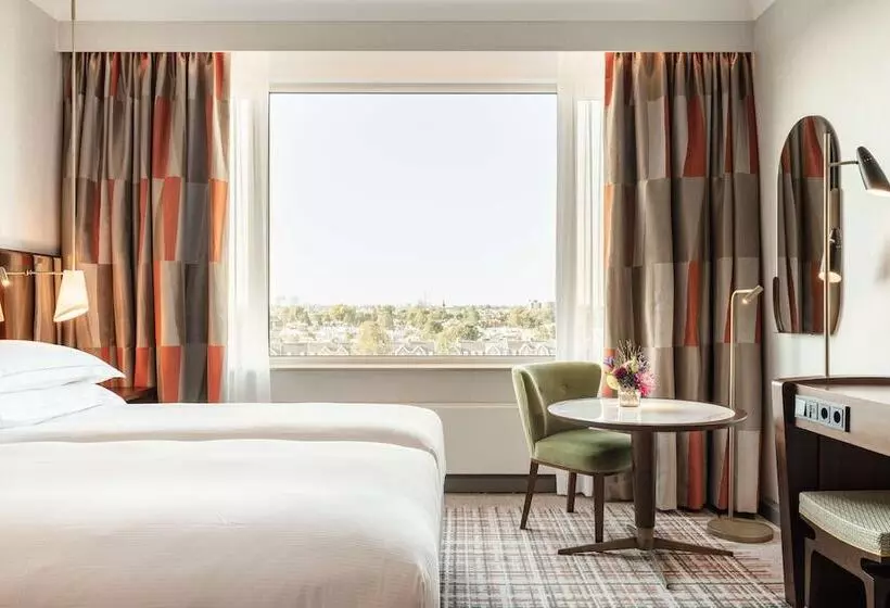 اتاق سوپریور, Hilton Amsterdam