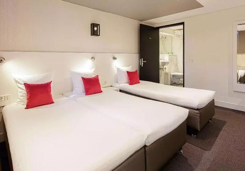 اتاق خانوادگی, Ibis Styles Amsterdam Amstel