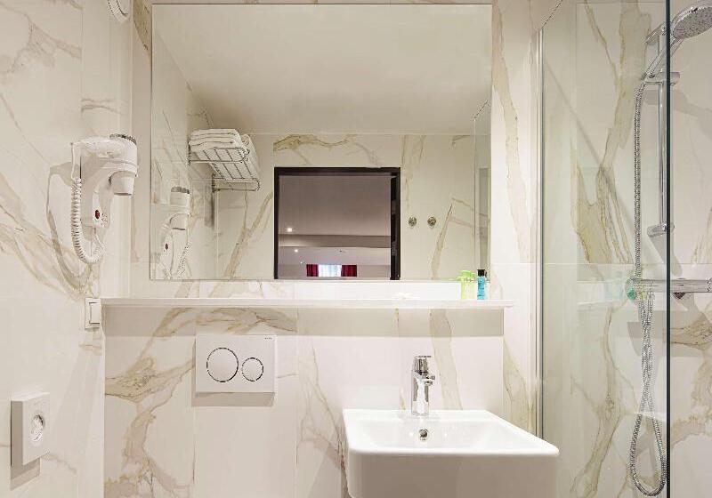 اتاق خانوادگی, Ibis Styles Amsterdam Amstel