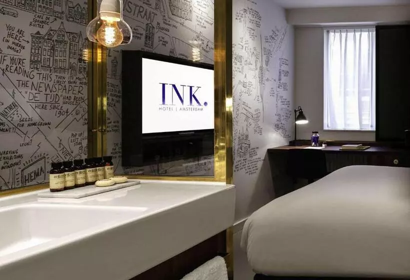 اتاق سوپریور با تخت بزرگ, Ink Hotel Amsterdam Mgallery Collection