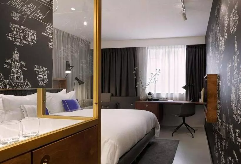 اتاق سوپریور با تخت بزرگ, Ink Hotel Amsterdam Mgallery Collection