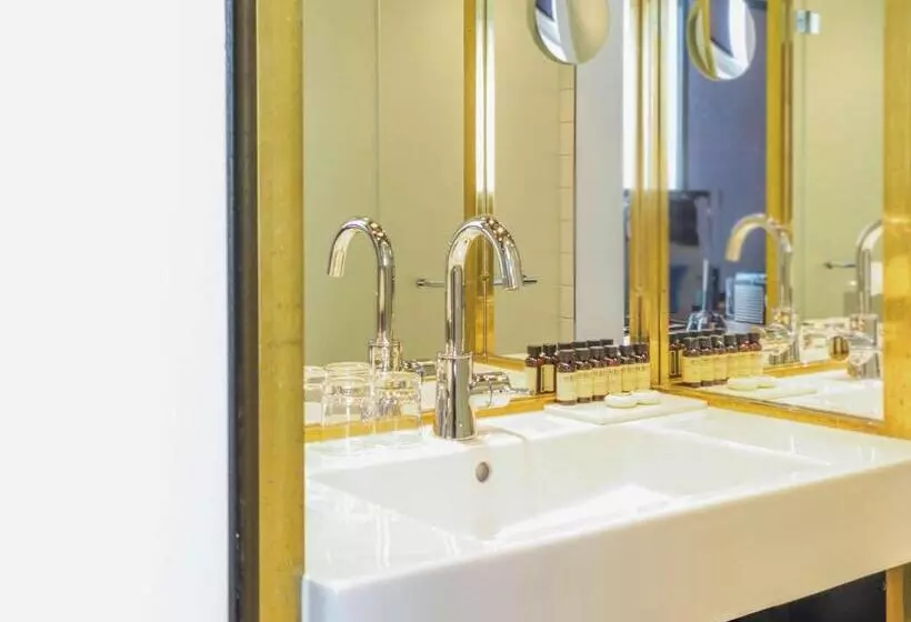 اتاق کلاسیک, Ink Hotel Amsterdam Mgallery Collection