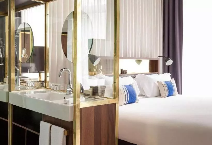 سوئیت جونیور با تخت بزرگ, Ink Hotel Amsterdam Mgallery Collection