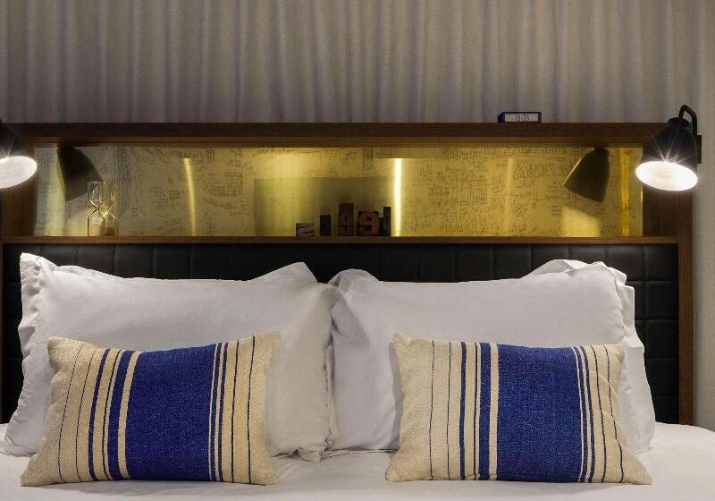 غرفة ديلوكس سرير كينج, Ink Hotel Amsterdam   Mgallery Collection