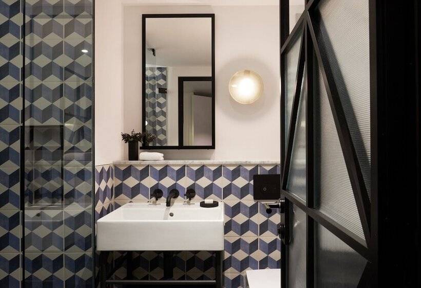 اتاق استاندارد با تخت دوبل, Kimpton De Witt Amsterdam, An Ihg