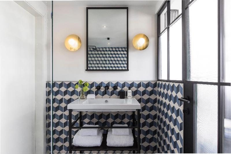 اتاق اجرایی با تخت بزرگ, Kimpton De Witt Amsterdam, An Ihg