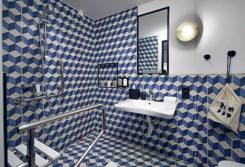 キングサイズベッドのスタンダードルーム, Kimpton De Witt Amsterdam, An Ihg