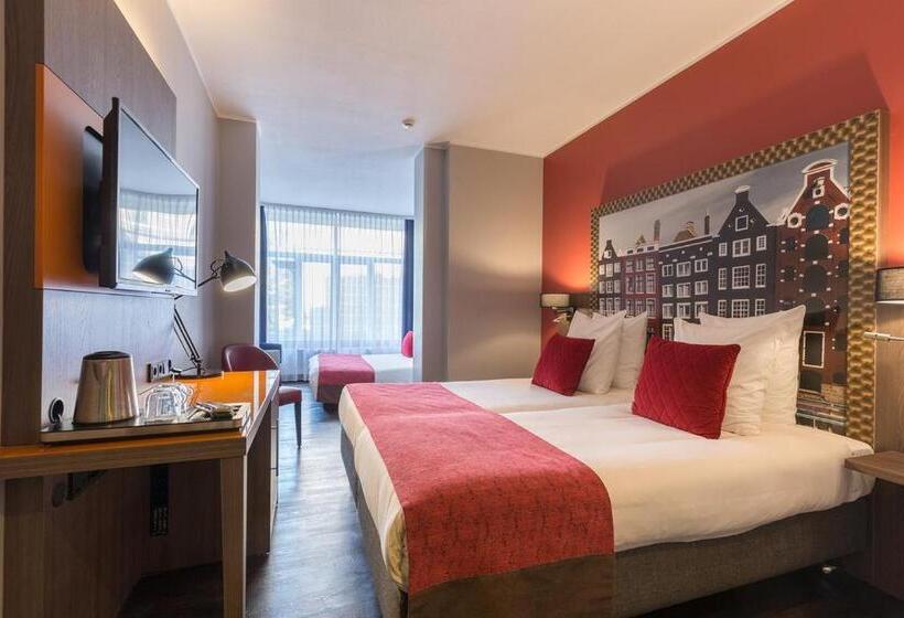 חדר סופריור לארבעה, Leonardo Hotel Amsterdam City Center