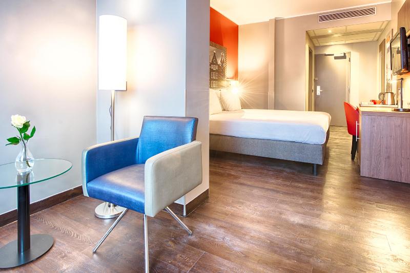 Четырехместный Номер Superior, Leonardo Hotel Amsterdam City Center