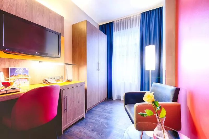 اتاق استاندارد یک نفره, Leonardo Hotel Amsterdam City Center