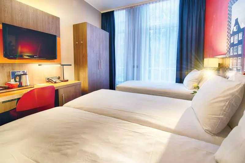 اتاق راحتی سه تخته, Leonardo Hotel Amsterdam City Center