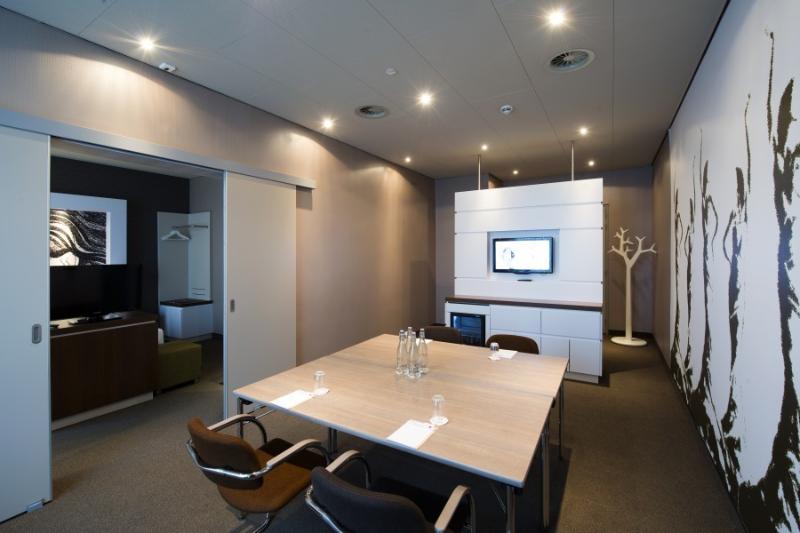 جناح, Leonardo Hotel Papendrecht