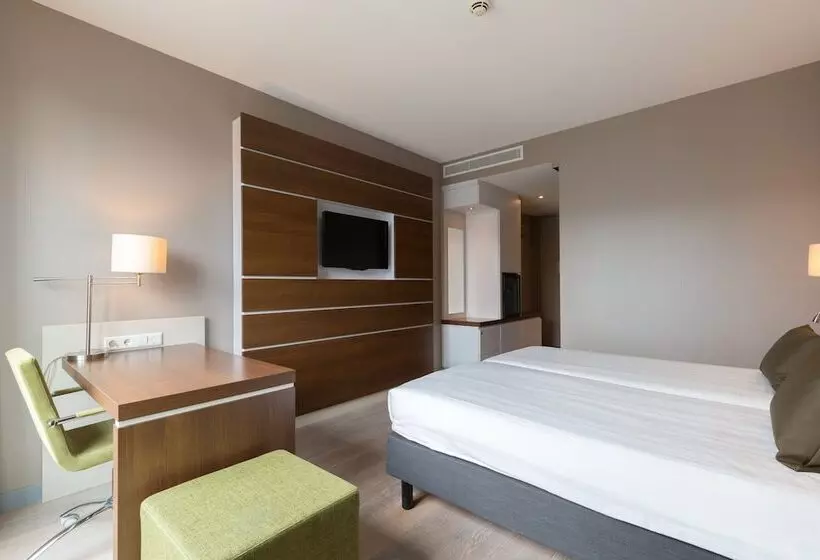 コンフォートルーム, Leonardo Hotel Papendrecht