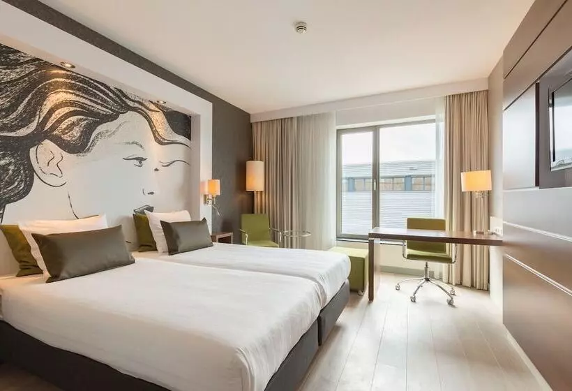 コンフォートルーム, Leonardo Hotel Papendrecht