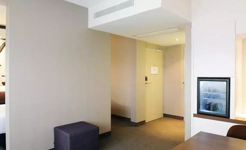 Club Room, Leonardo Hotel Papendrecht