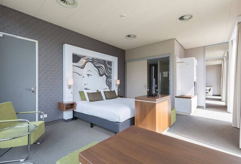 Люкс, Leonardo Hotel Papendrecht