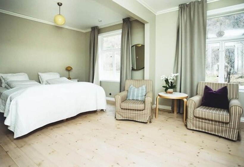 Номер Superior, Lindstrøm