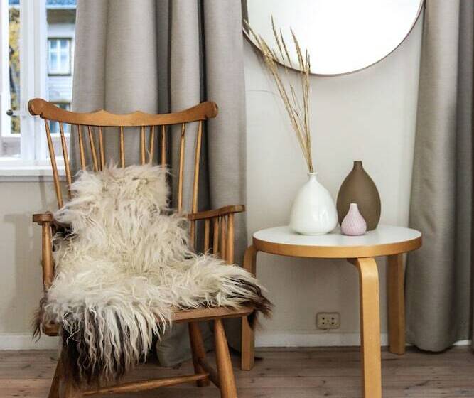 Номер Superior, Lindstrøm