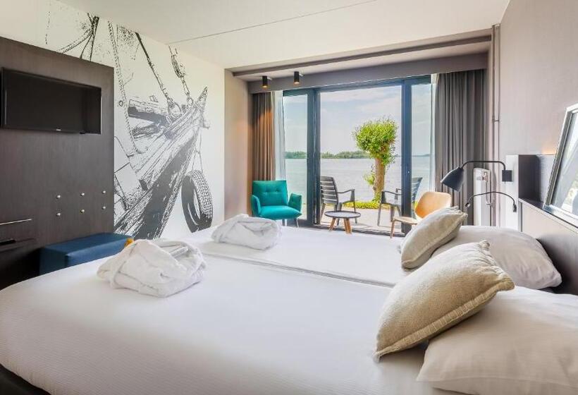 Comfort room with terrace, Postillion Amersfoort Veluwemeer