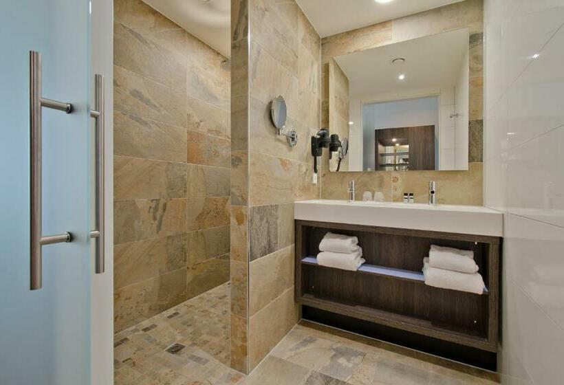 اتاق خانوادگی, Roermond