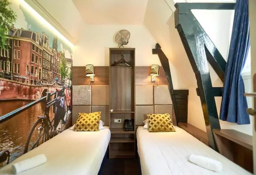 اتاق استاندارد, The Townhouse