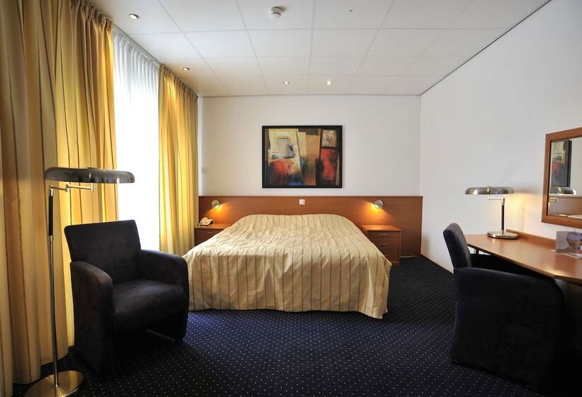 Номер Стандарт, City Hotel Bergen Op Zoom