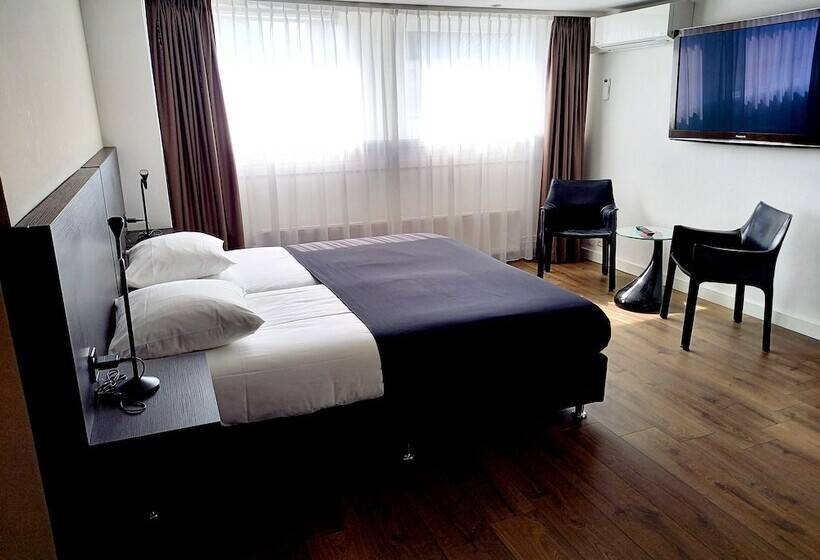 Номер Стандарт Трехместный, City Hotel Bergen Op Zoom