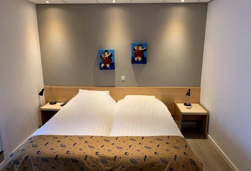 Четырехместный Номер Стандарт, City Hotel Bergen Op Zoom