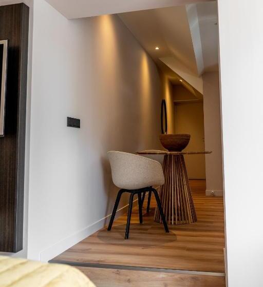 סוויטת ג'וניור דלוקס, Veere