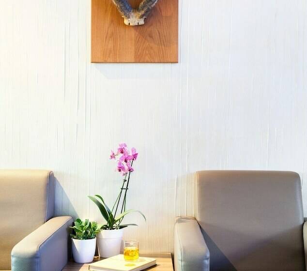 غرفة قياسية, Victorie