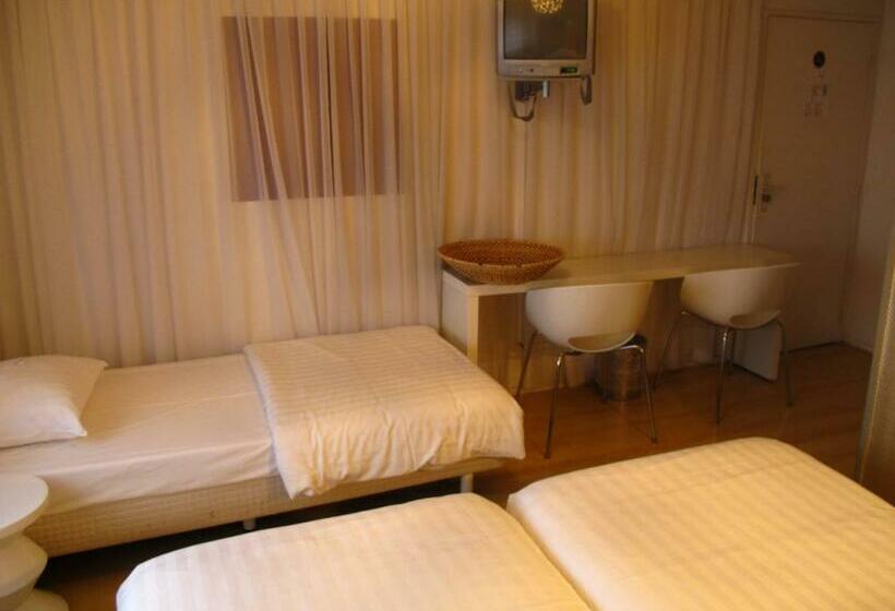 غرفة قياسية ثلاثية, Victorie