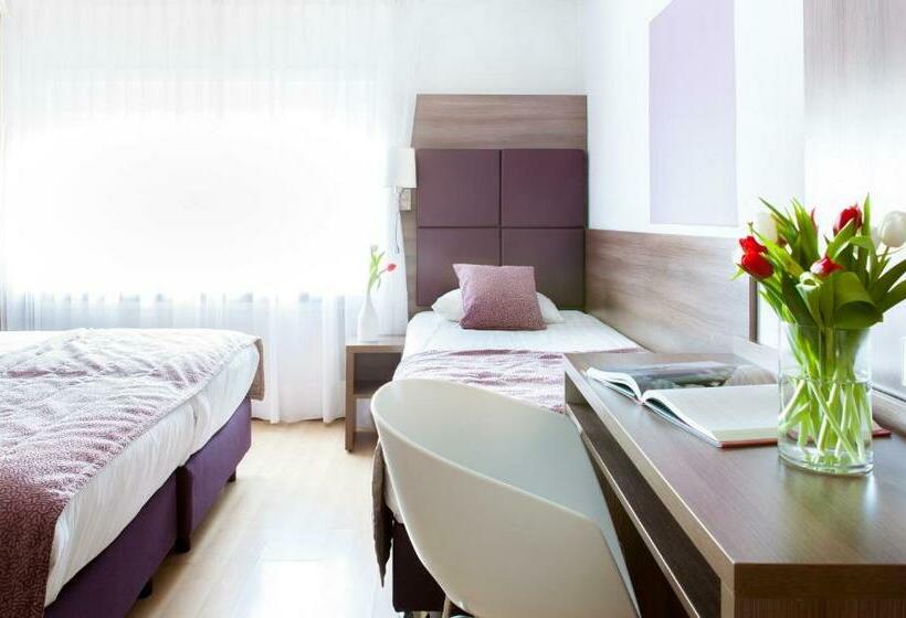 غرفة قياسية ثلاثية, Victorie