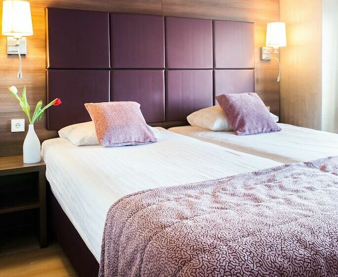 غرفة قياسية ثلاثية, Victorie