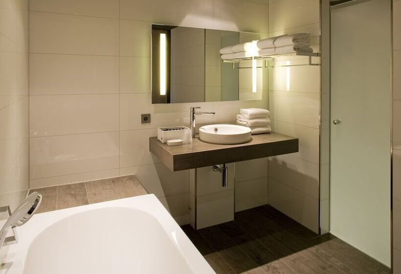 패밀리 룸, Van Der Valk Hotel Apeldoorn   De Cantharel