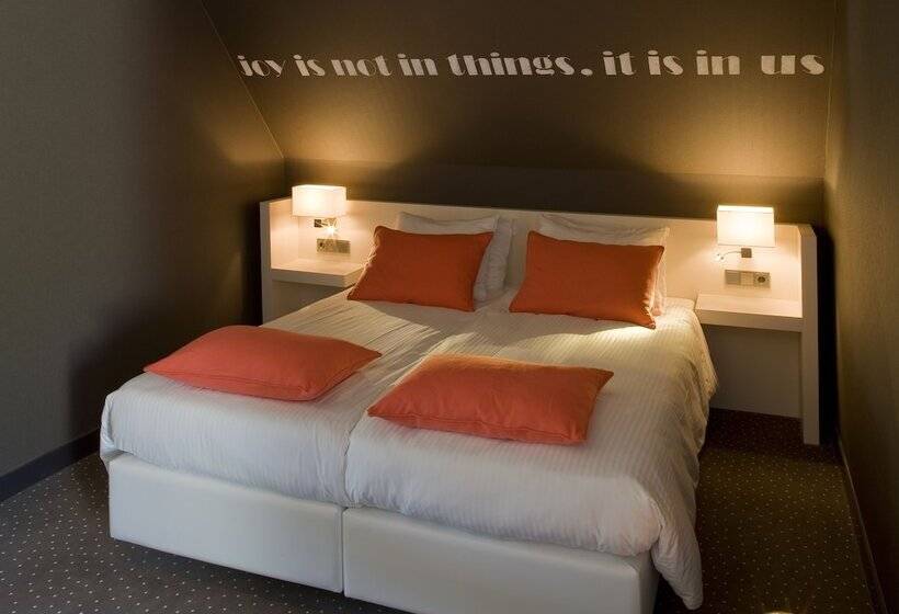 اتاق خانوادگی, Van Der Valk Hotel Apeldoorn   De Cantharel